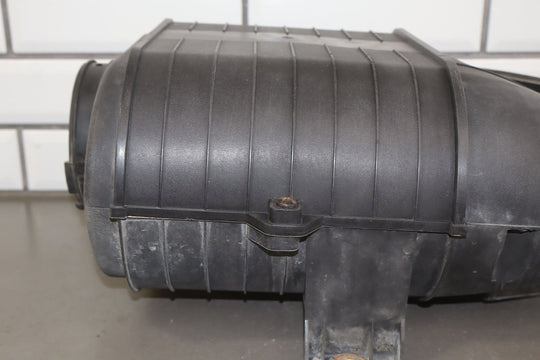 2003 - 2009 Hummer H2 - Air Cleaner Box *NO Intake Tube 19153610
