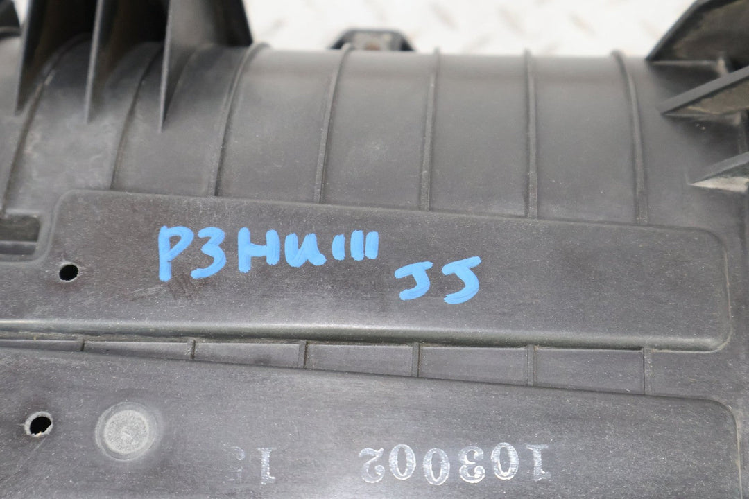 2003 - 2009 Hummer H2 - Air Cleaner Box *NO Intake Tube 19153610