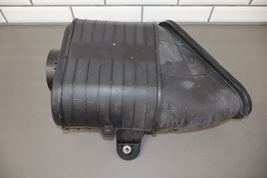 2003 - 2009 Hummer H2 - Air Cleaner Box *NO Intake Tube 19153610