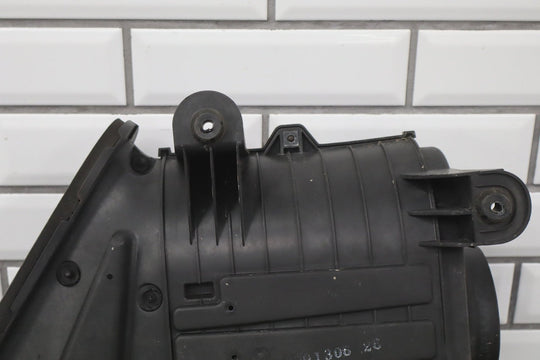 2003 - 2009 Hummer H2 - Air Cleaner Box *NO Intake Tube 19153610