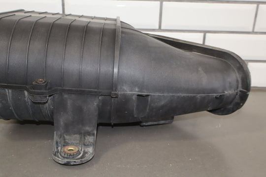 2003 - 2009 Hummer H2 - Air Cleaner Box *NO Intake Tube 19153610