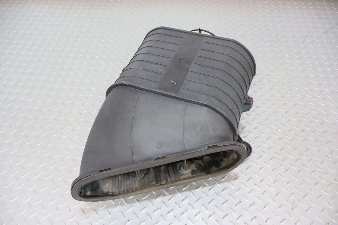 2003 - 2009 Hummer H2 - Air Cleaner Box *NO Intake Tube 19153610