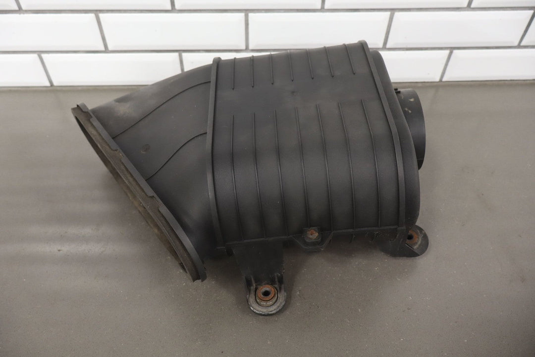 2003 - 2009 Hummer H2 - Air Cleaner Box *NO Intake Tube 19153610