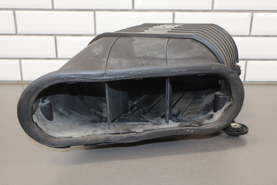 2003 - 2009 Hummer H2 - Air Cleaner Box *NO Intake Tube 19153610