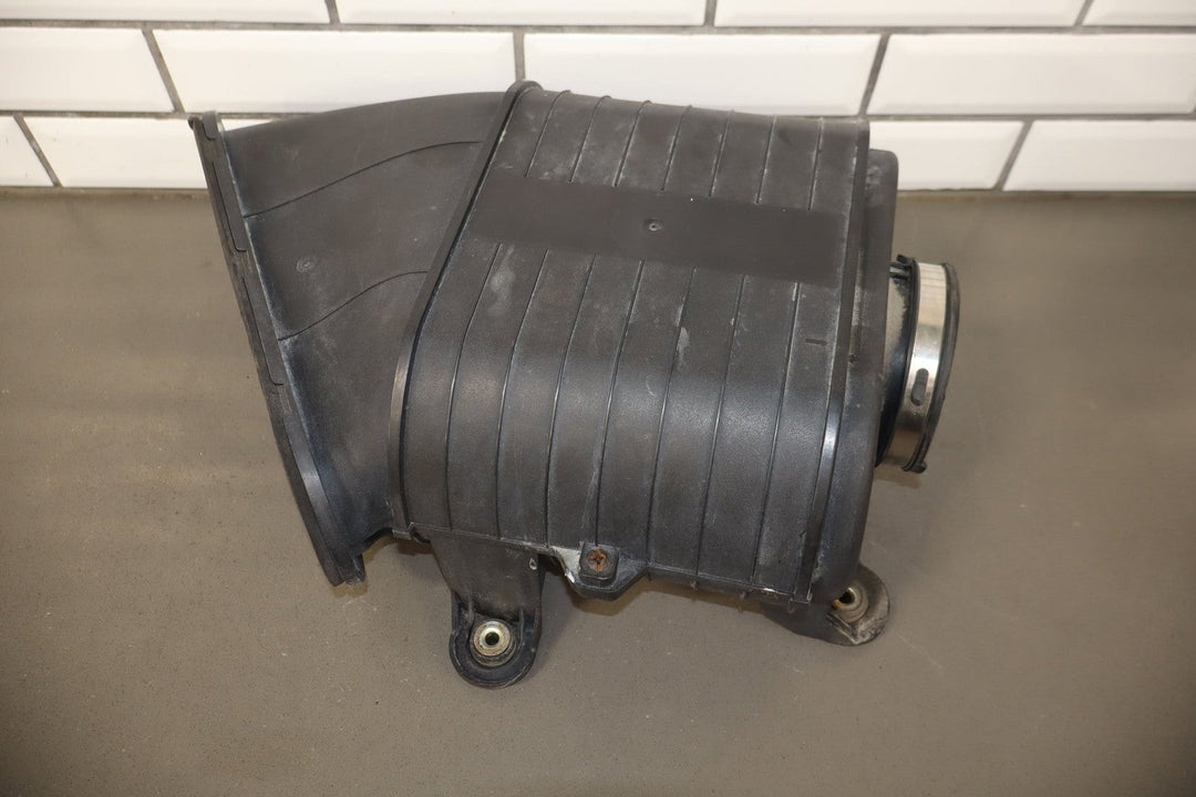 2003 - 2009 Hummer H2 - Air Cleaner With Intake Tube 19153610