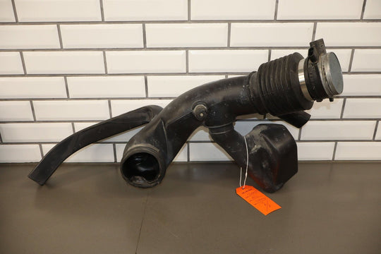 2003 - 2009 Hummer H2 - Air Cleaner With Intake Tube 19153610