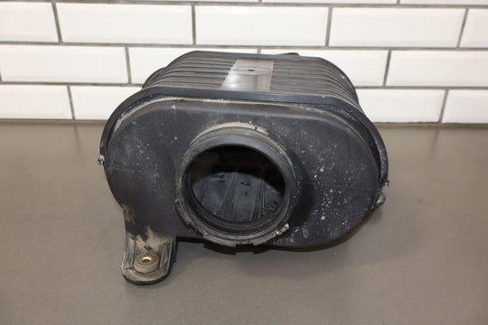 2003 - 2009 Hummer H2 - Air Cleaner With Intake Tube 19153610
