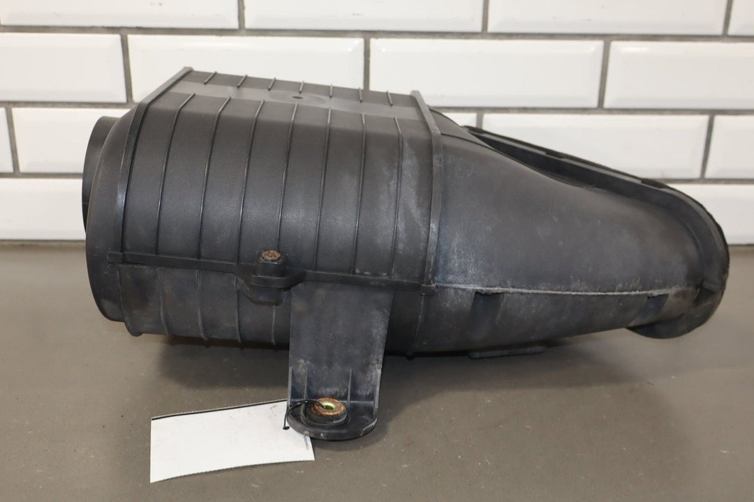 2003 - 2009 Hummer H2 - Air Cleaner With Intake Tube 19153610