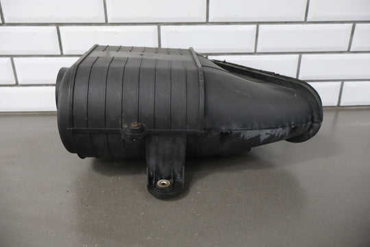 2003 - 2009 Hummer H2 - Air Cleaner With Intake Tube 19153610