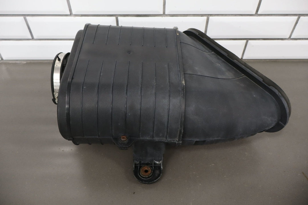 2003 - 2009 Hummer H2 - Air Cleaner With Intake Tube 19153610