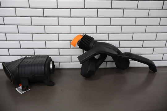 2003 - 2009 Hummer H2 - Air Cleaner With Intake Tube 19153610