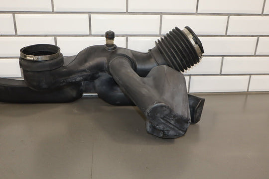 2003 - 2009 Hummer H2 - Air Cleaner With Intake Tube 19153610