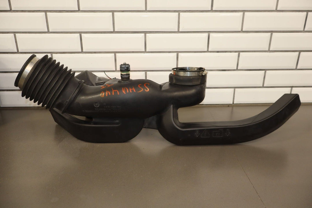 2003 - 2009 Hummer H2 - Air Cleaner With Intake Tube 19153610