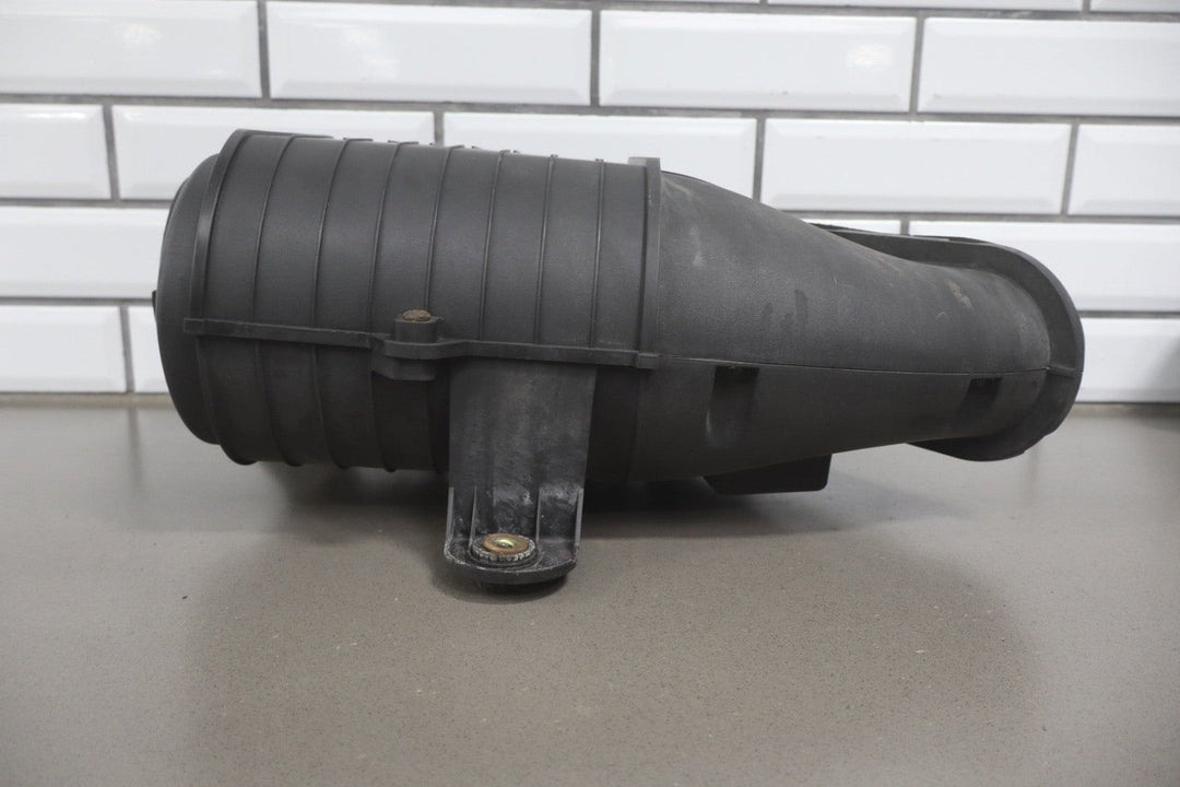 2003 - 2009 Hummer H2 Airade Air Cleaner With Intake Tube *No MAF*