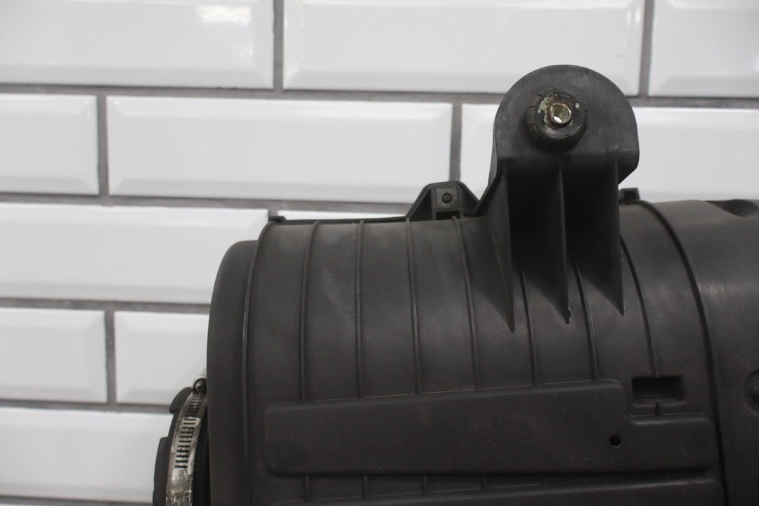 2003 - 2009 Hummer H2 Airade Air Cleaner With Intake Tube *No MAF*