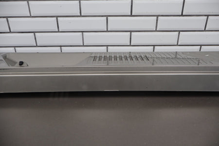 2003-2009 Hummer H2 - Center Cowl Vent Panel 19256401