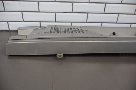 2003-2009 Hummer H2 - Center Cowl Vent Panel 19256401