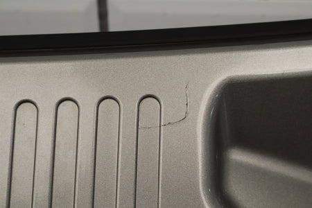 2003-2009 Hummer H2 - Center Cowl Vent Panel 19256401