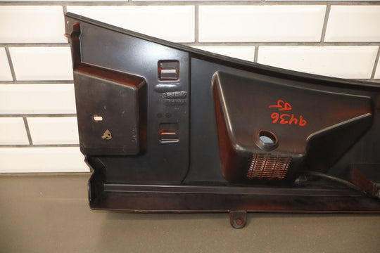 2003 - 2009 Hummer H2 Center Cowl Vent Panel *Inferno Orange 28* 19256401