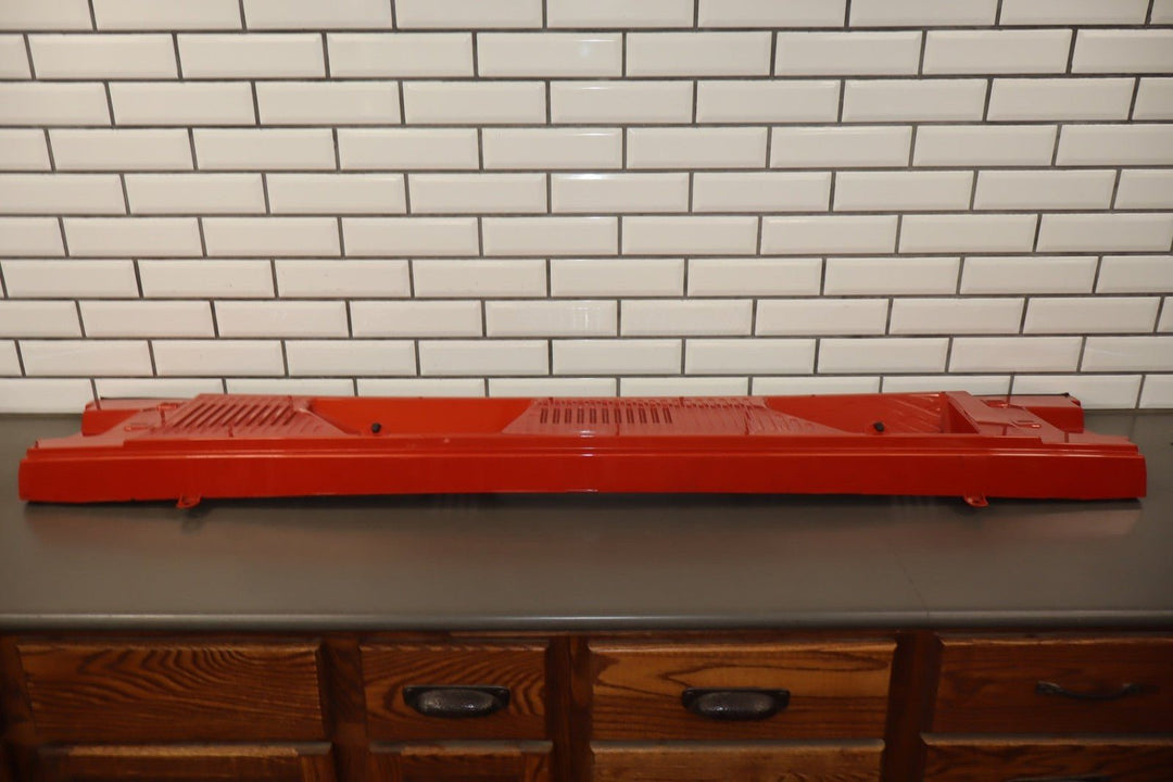 2003 - 2009 Hummer H2 - Center Cowl Vent Panel Inferno Orange 28 19256401