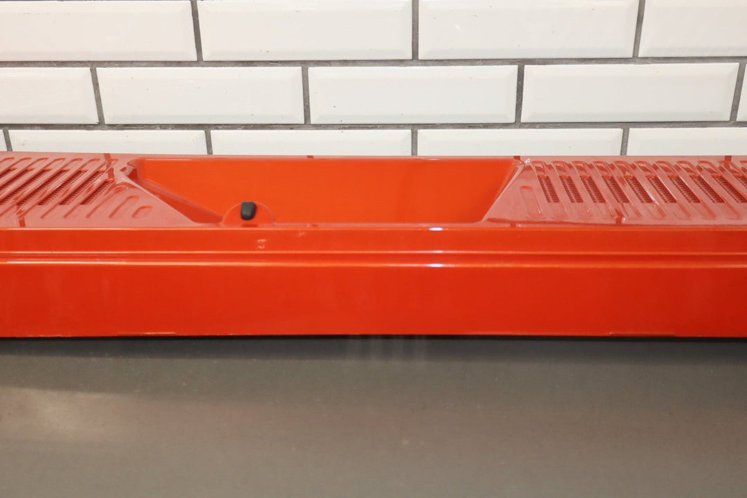 2003 - 2009 Hummer H2 - Center Cowl Vent Panel Inferno Orange 28 19256401