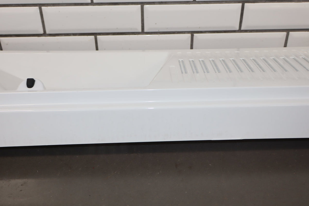 2003-2009 Hummer H2- Center Cowl Vent Panel Olympic White 50 19256401