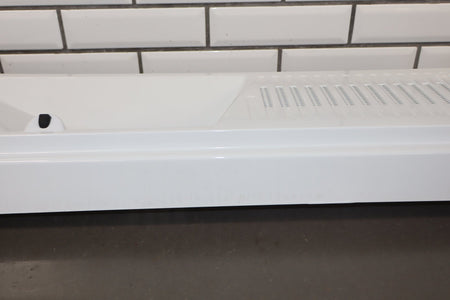 2003-2009 Hummer H2- Center Cowl Vent Panel Olympic White 50 19256401