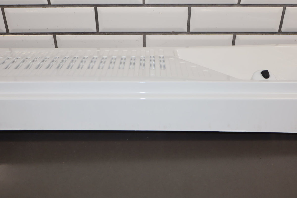 2003-2009 Hummer H2- Center Cowl Vent Panel Olympic White 50 19256401