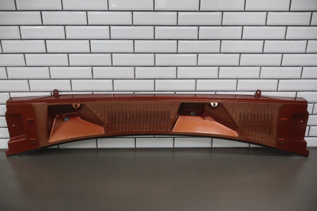 2003 - 2009 Hummer H2 - Center Cowl Vent Panel Orange 71 19256401