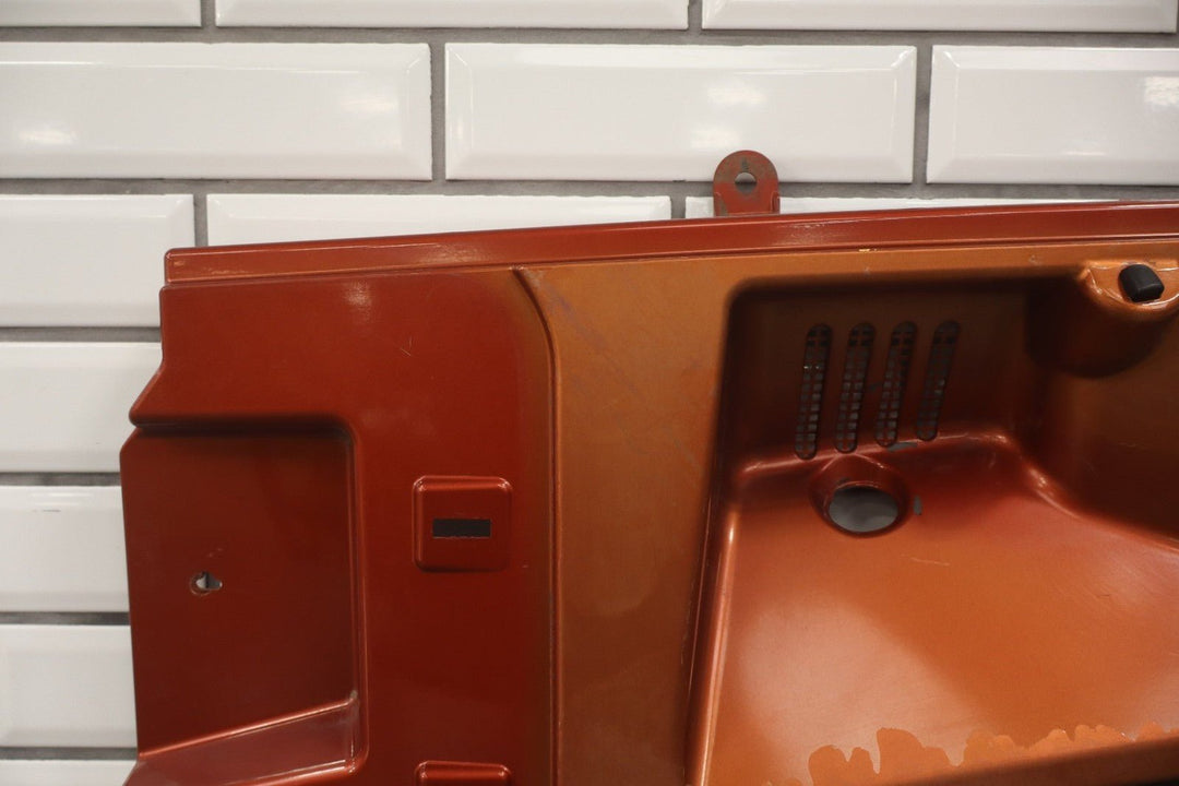 2003 - 2009 Hummer H2 - Center Cowl Vent Panel Orange 71 19256401