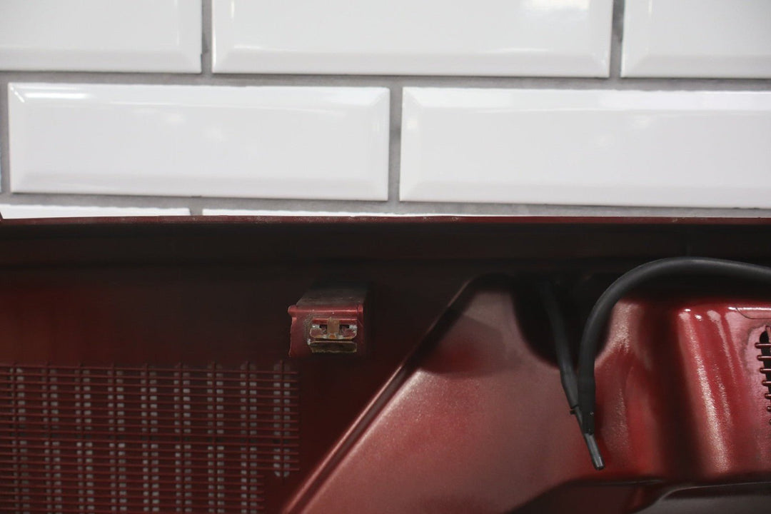 2003 - 2009 Hummer H2 - Center Cowl Vent Panel Red Metallic 72 19256401