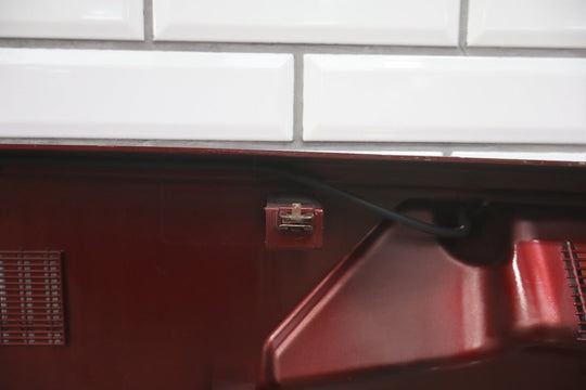 2003 - 2009 Hummer H2 - Center Cowl Vent Panel Red Metallic 72 19256401