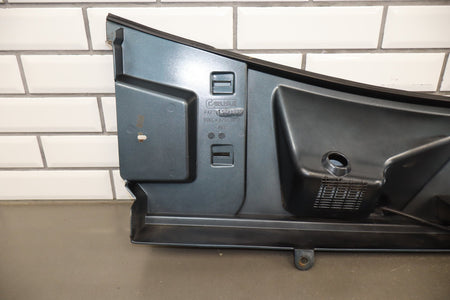 2003-2009 Hummer H2 - Center Cowl Vent Panel Stealth Gray 46 19256401