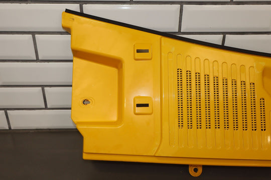 2003 - 2009 Hummer H2 Cowl Vent Panel Center Section