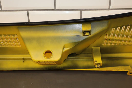 2003 - 2009 Hummer H2 Cowl Vent Panel Center Section