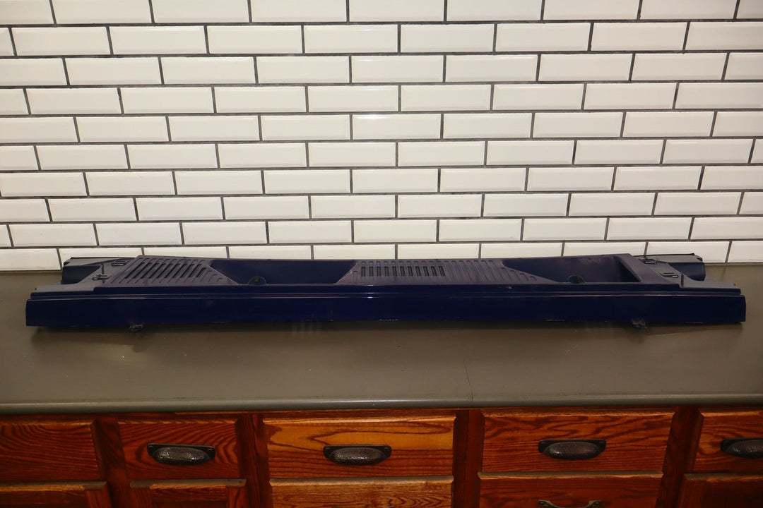 2003 - 2009 Hummer H2 Cowl Vent Panel Center Section *Repaired Tab*