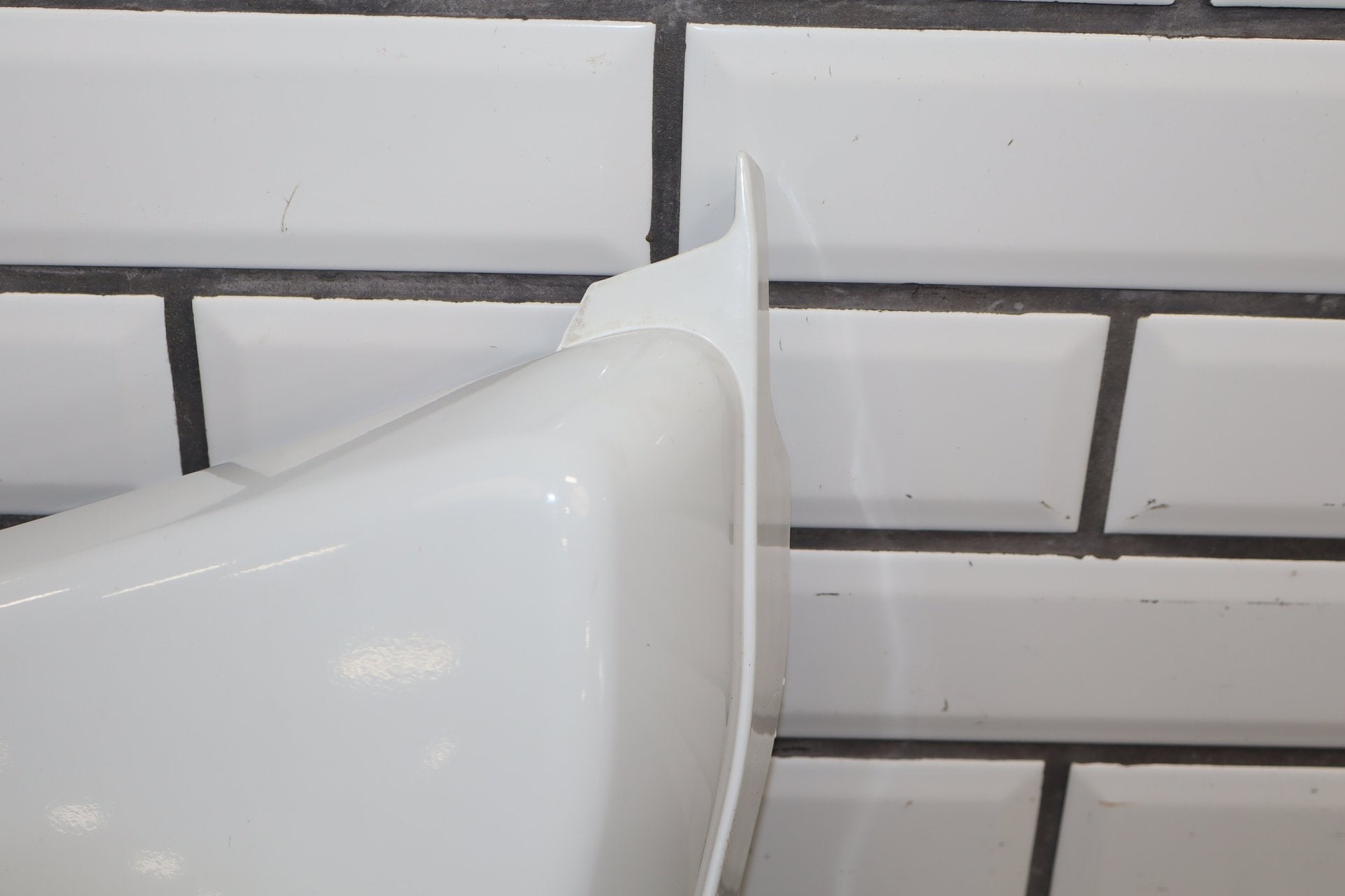 2003-2009 Hummer H2- Driver Left Cowl Vent Panel Cap Olympic White 50