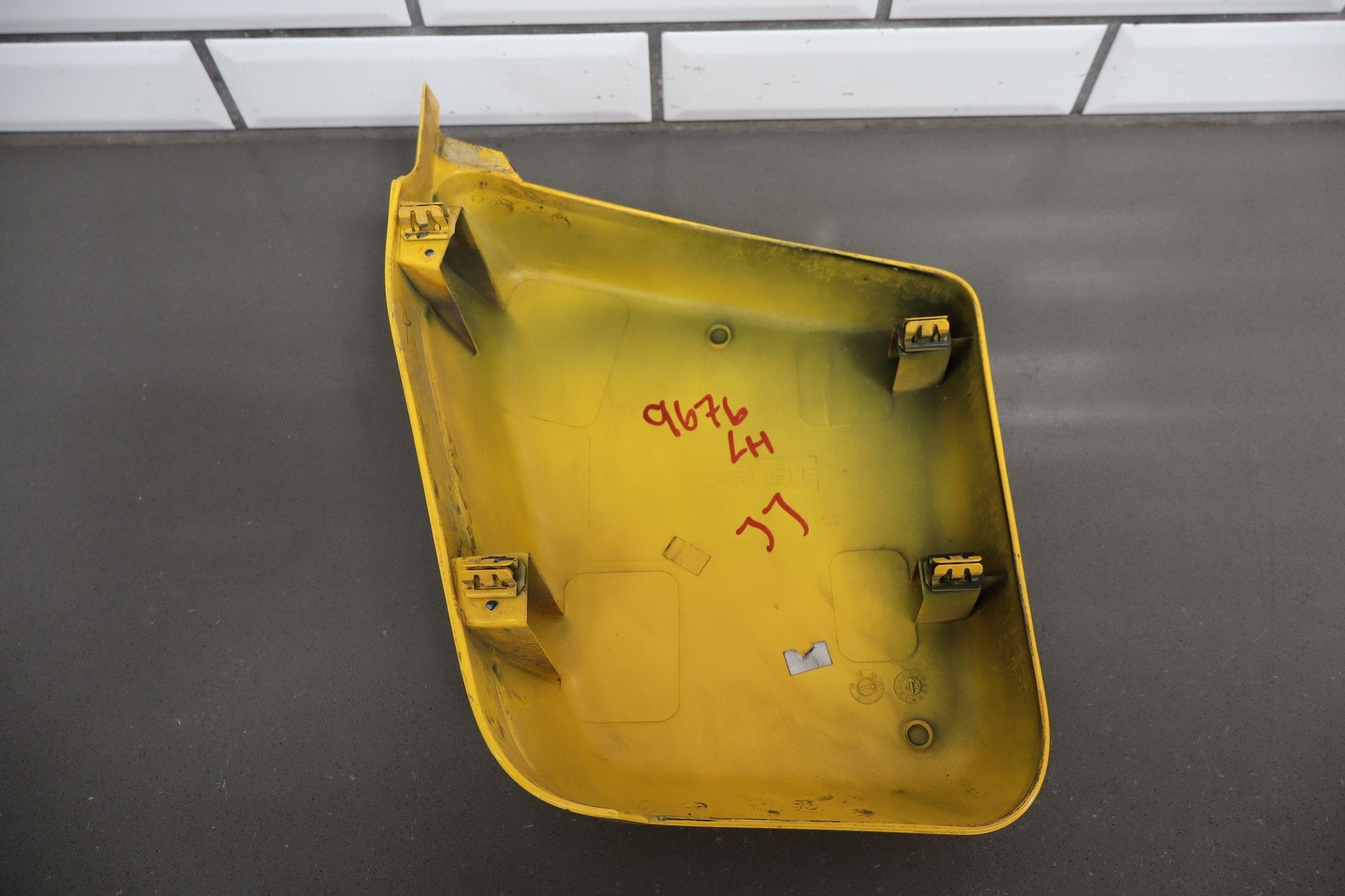 2003-2009 Hummer H2- Driver Left Cowl Vent Panel Cap Yellow 41