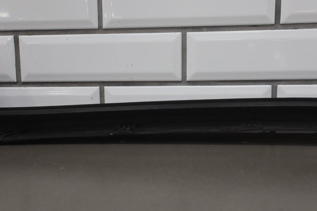 2003 - 2009 Hummer H2 - Driver Left Front Fender Flare Molding 15132309