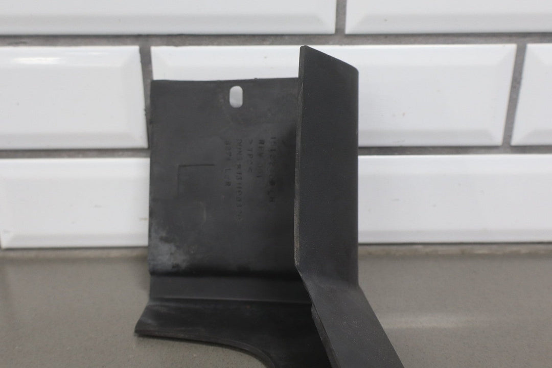 2003 - 2009 Hummer H2 - Driver Left Front Fender Flare Molding 15132309