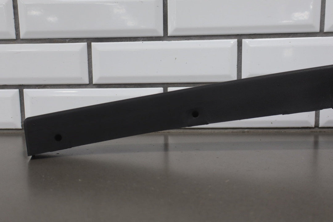 2003 - 2009 Hummer H2 - Driver Left Front Fender Flare Molding 15132309