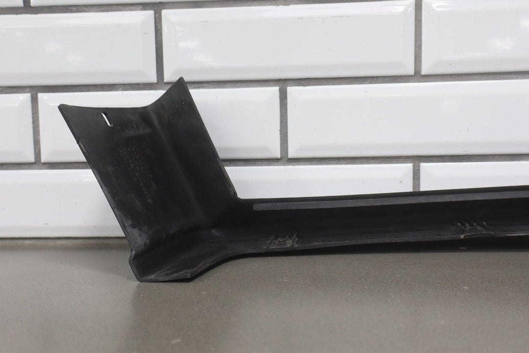 2003 - 2009 Hummer H2 - Driver Left Front Fender Flare Molding 15132309