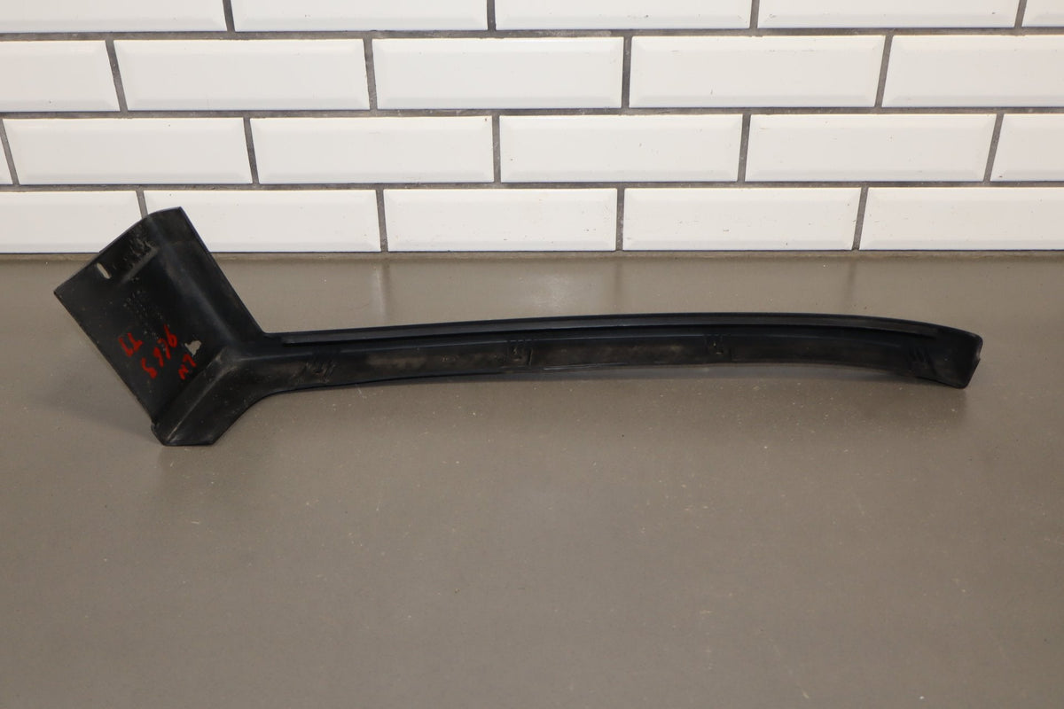 2003-2009 Hummer H2- Driver Left Textured Fender Molding 15132309