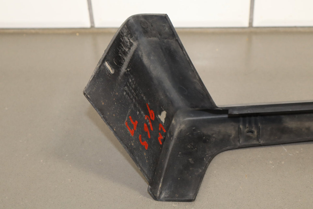2003-2009 Hummer H2- Driver Left Textured Fender Molding 15132309