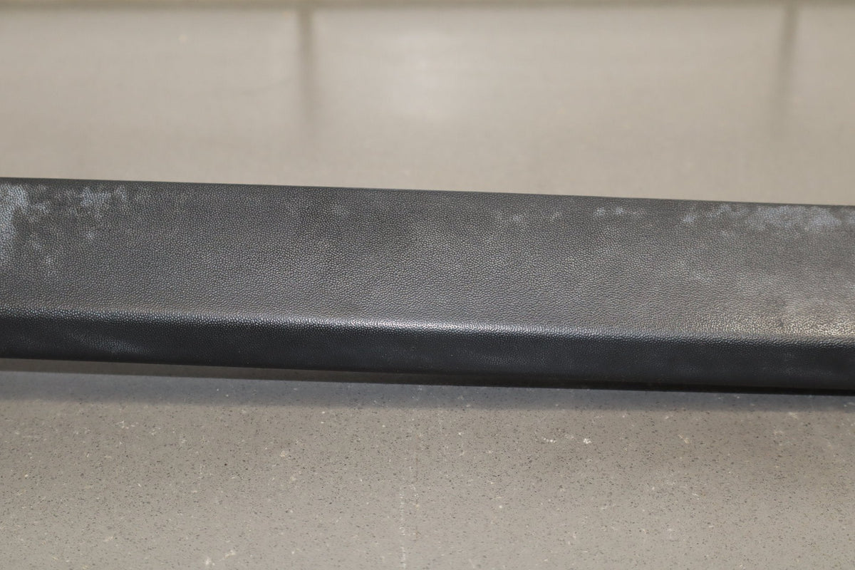 2003-2009 Hummer H2- Driver Left Textured Fender Molding 15132309