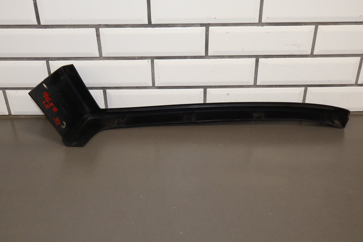 2003-2009 Hummer H2- Driver Left Textured Fender Molding 15132309
