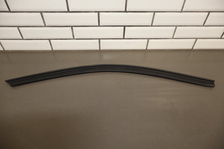 2003-2009 Hummer H2-Driver Quarter Panel to Door Seal Misc 1