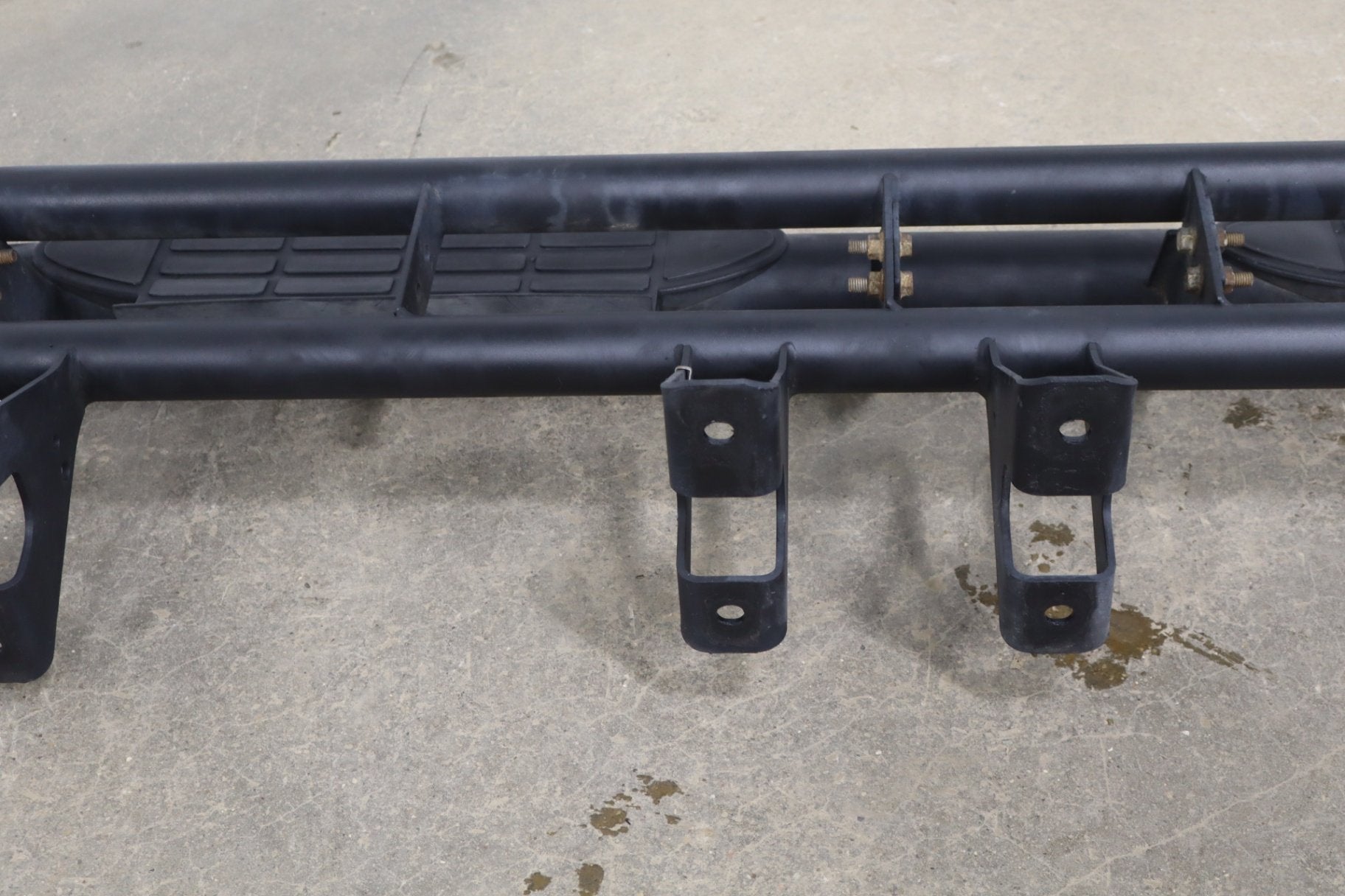 2003-2009 Hummer H2 Driver Rock Rail Running Board- OEM 15172444