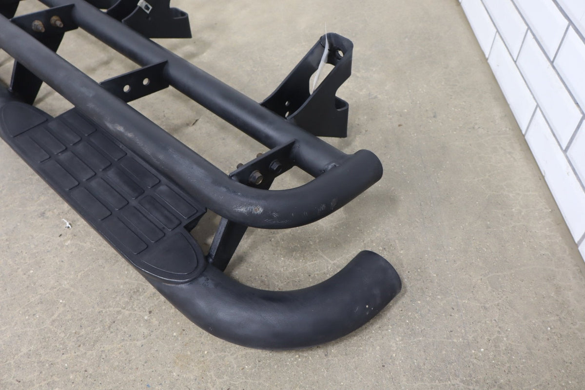 2003-2009 Hummer H2 Driver Rock Rail Running Board- OEM 15172444