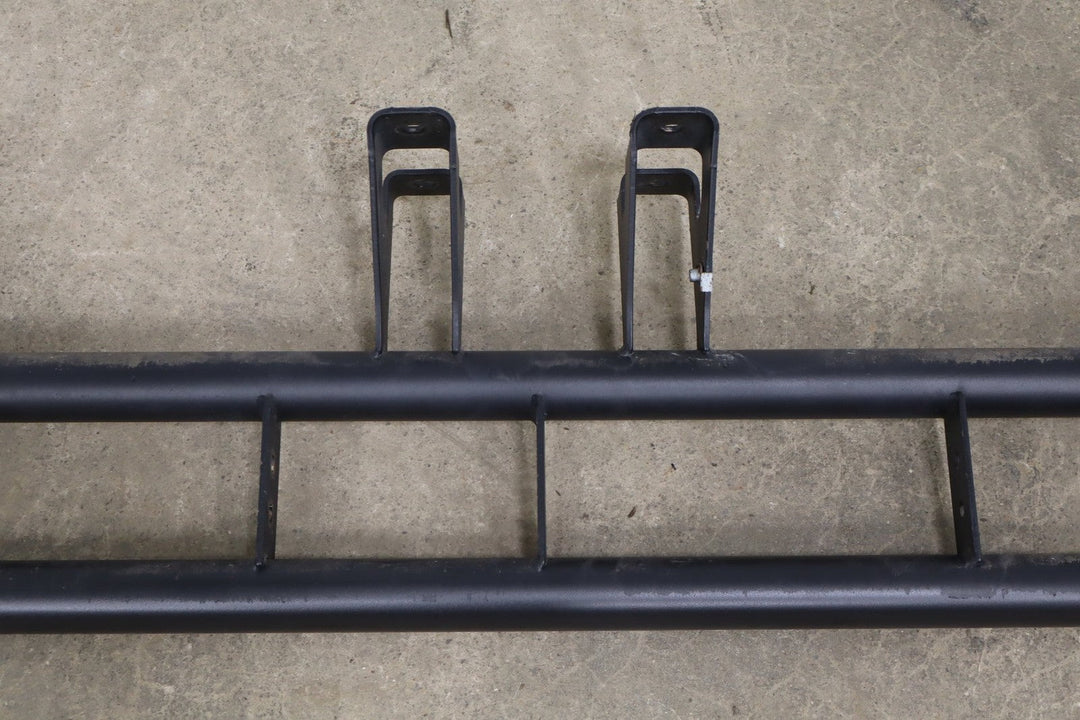 2003 - 2009 Hummer H2 Driver Rock Rail Running Board - OEM 15172444